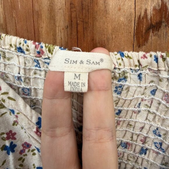 Puff Sleeve White Floral Mini Dress (Size M) - Picture 3 of 3